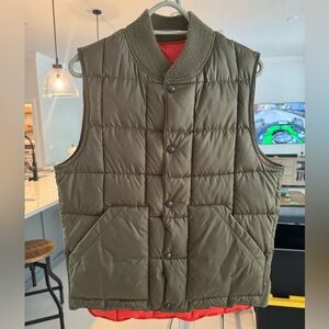 American Living Vest - Men’s size M - In great used condition!